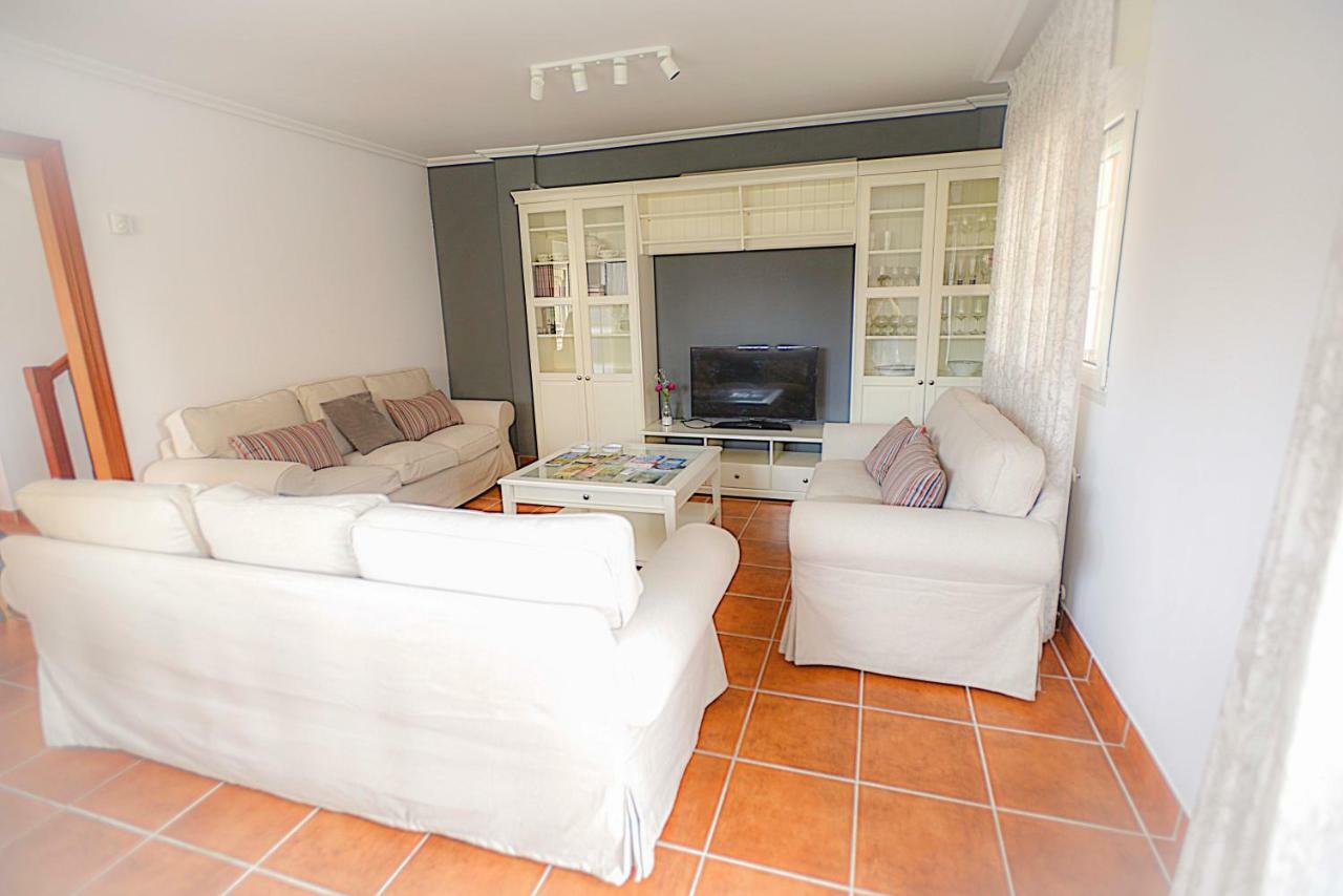 Chalet Junto A Playa De Suances Eksteriør billede
